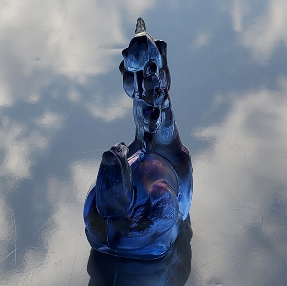 Vntg Boyd Irredescent Glass Little Lucky the Unicorn 🦄 - Picture 4 of 12